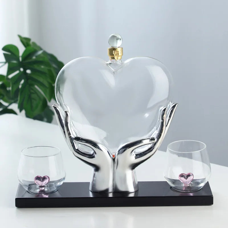 Heart Shape High-End Glass Whisky Decanter with Holder Wine Whiskey Set for Champagne Elegant Wine Dispenser